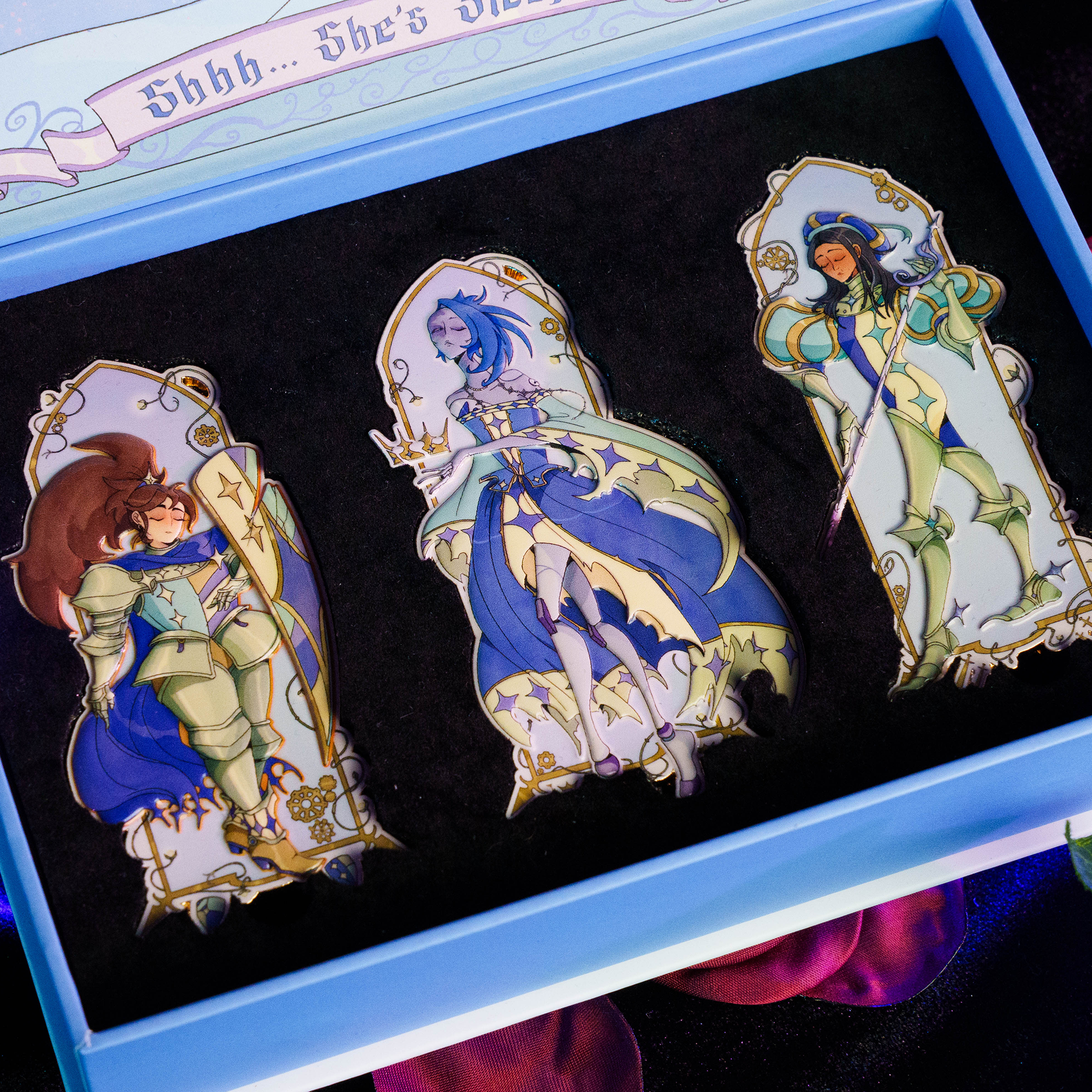 Dreaming Court Pin Set